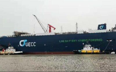 HẠ THỦY TÀU NHIÊN LIỆU HỖN HỢP PIN