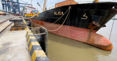 Đâu là nguyên nhân làm tàu container bị lật ở Tân cảng Hiệp Phước?